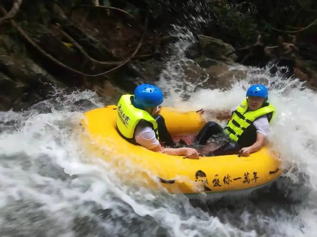 黔西县首个国家4A级旅游景区正式挂牌县