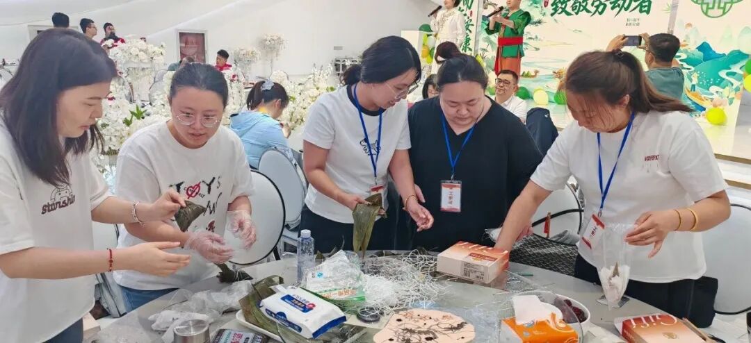 包头市文联开展“我们的节日・端午”文艺志愿服务活动 第3张