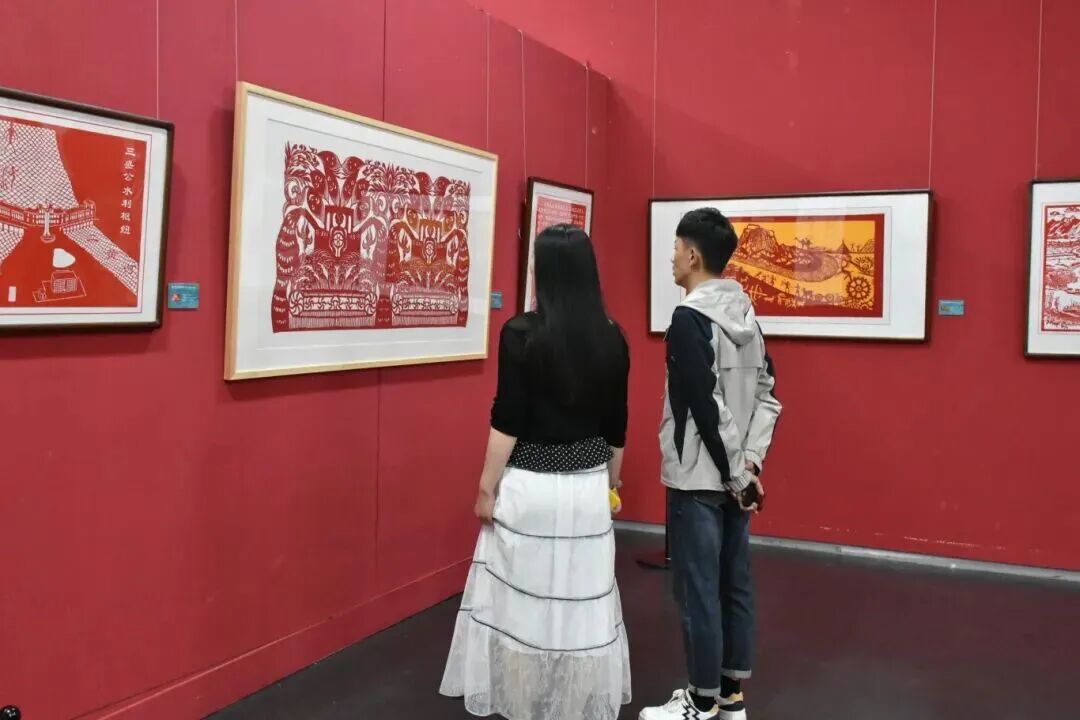 基层艺讯｜阴山与黄河相拥——巴彦淖尔形象艺术作品展在太原美术馆开幕 第3张