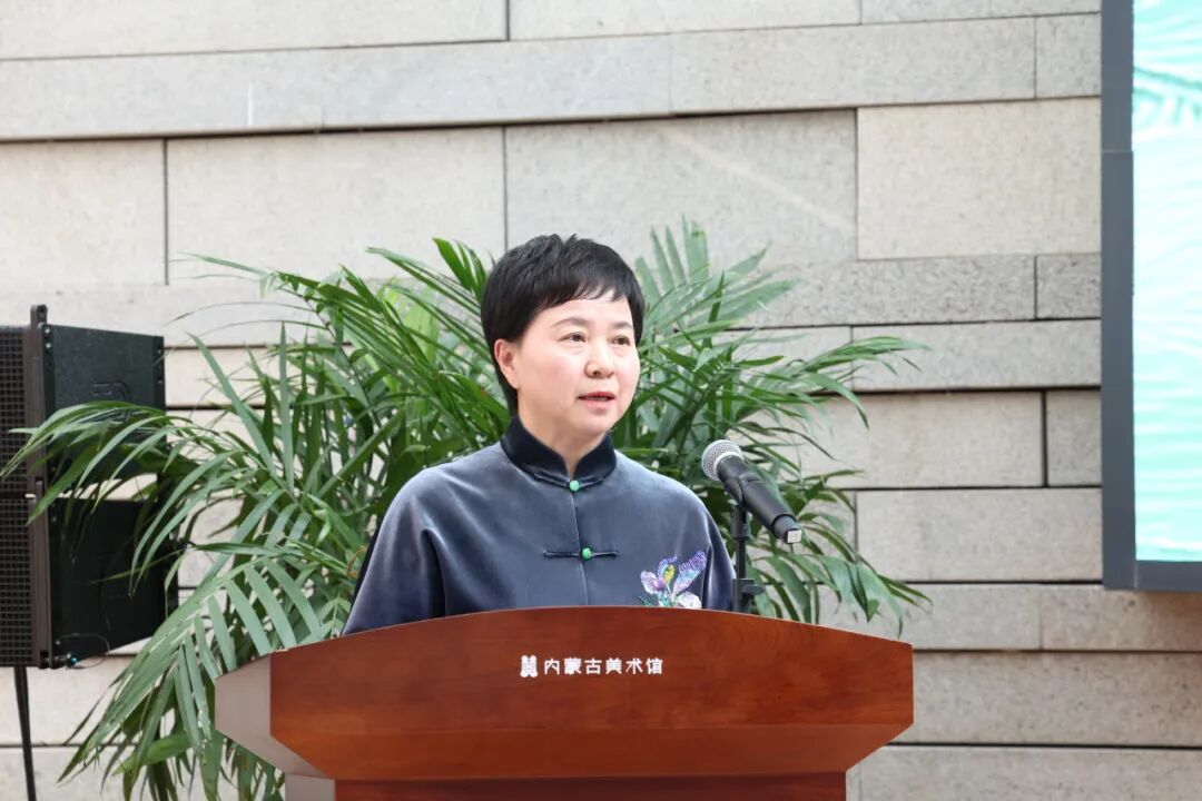 “以文寄情 共话青山”《草原・呼和浩特大青山作品专号》分享会举办 第3张