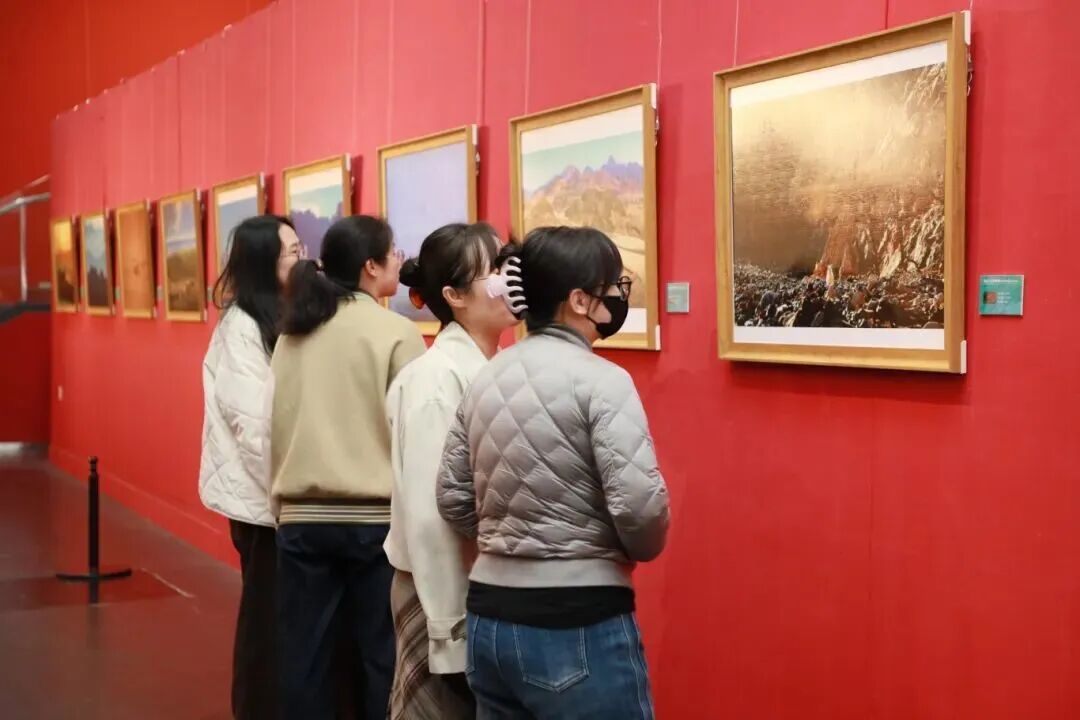 基层艺讯｜阴山与黄河相拥——巴彦淖尔形象艺术作品展在太原美术馆开幕 第5张