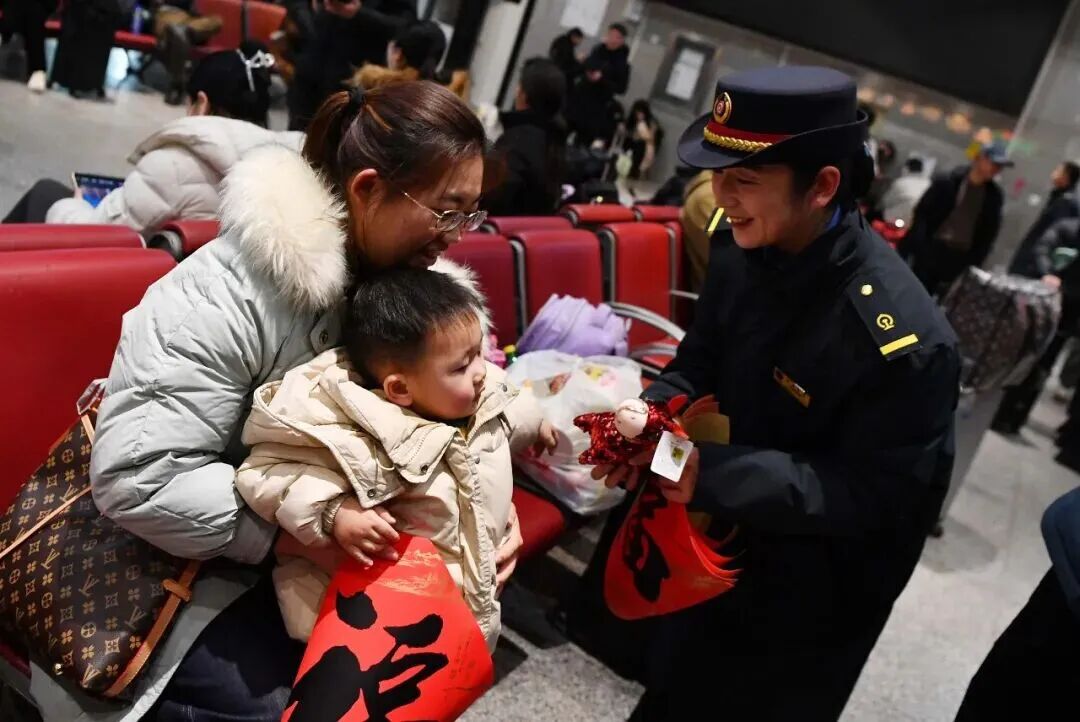 时代场景 中国速度｜藏在旅途里的家国温情 第11张