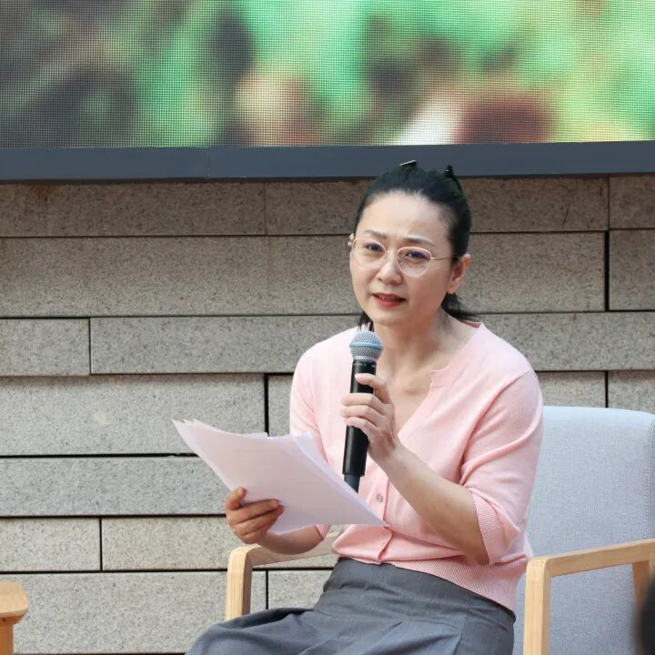 “以文寄情 共话青山”《草原・呼和浩特大青山作品专号》分享会举办 第8张
