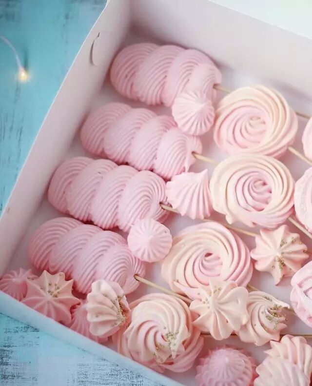 烘焙圈子:蛋白糖～可爱的多变造型,入口即溶的美妙口感,西点装饰的