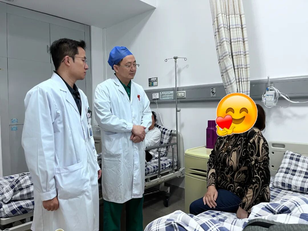 医疗电击器叫什么疼痛科用“电击疗法”治疗65岁阿姨“会呼吸的痛”_https://www.jmylbn.com_新闻资讯_第1张