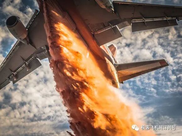 全球六款大型森林消防飛機，最大飛機每次可載80噸水或阻燃劑！的圖9