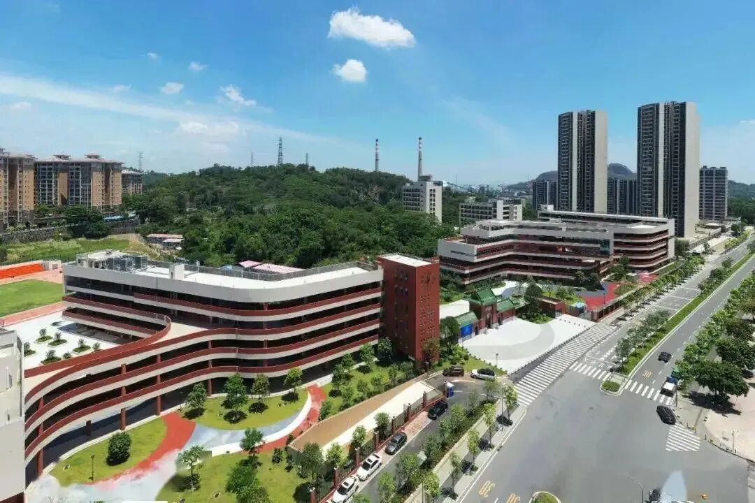 南沙这所学校又扩建了，周边多个楼盘或享利好