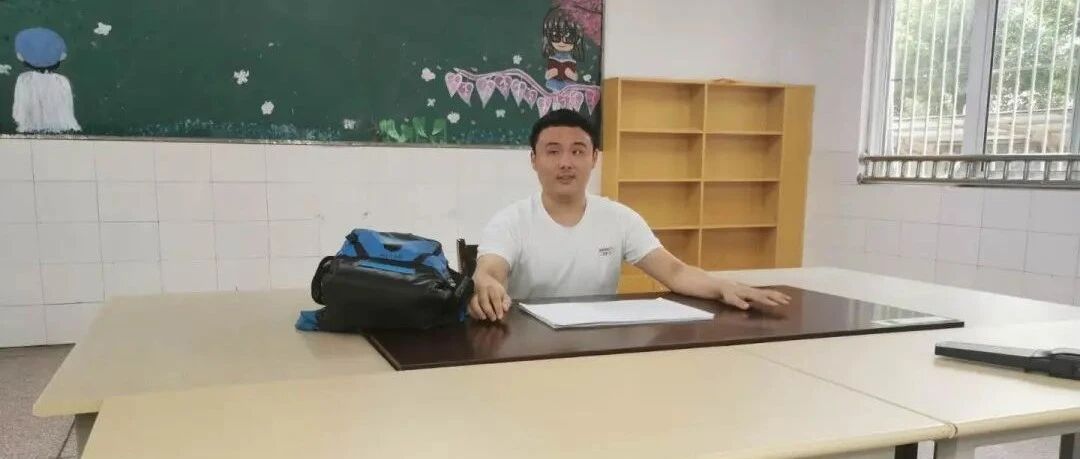 盲人学子高考超一本线120分！他想从事的工作更令人感动……