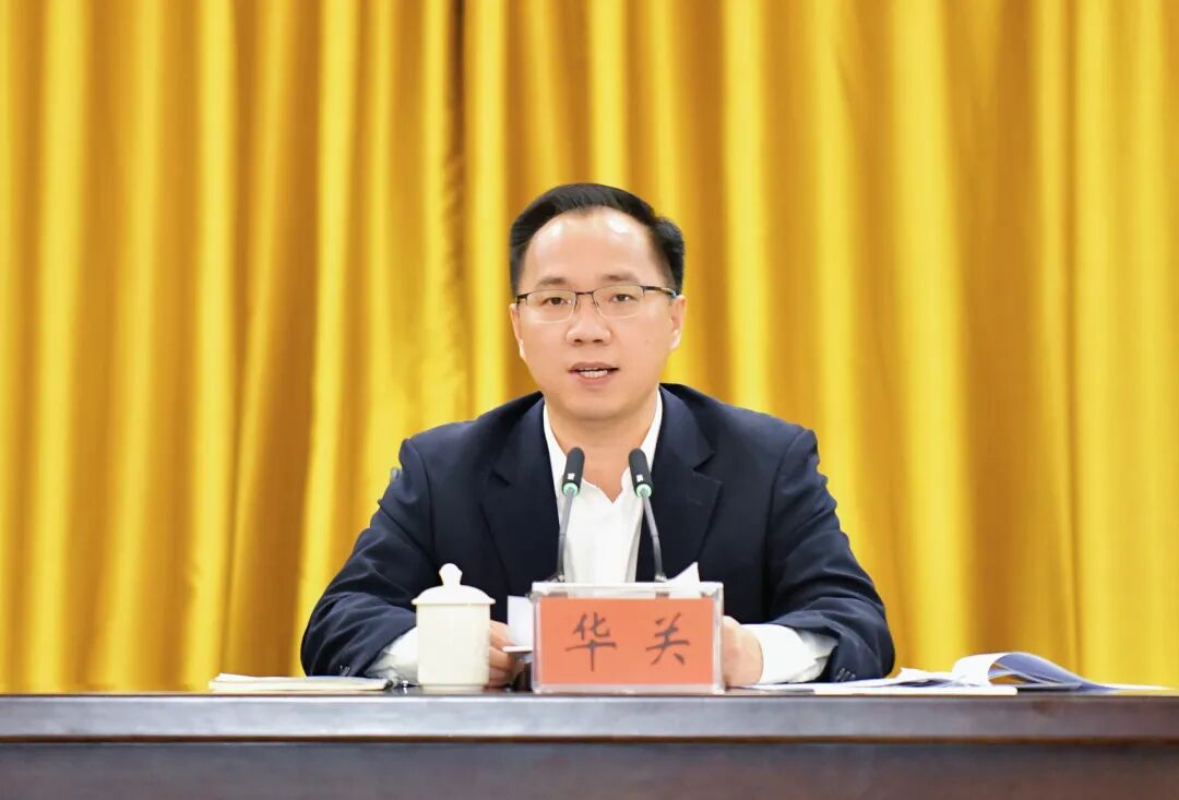 创文在行动只争朝夕全力以赴创建全国县级文明城市提名城市