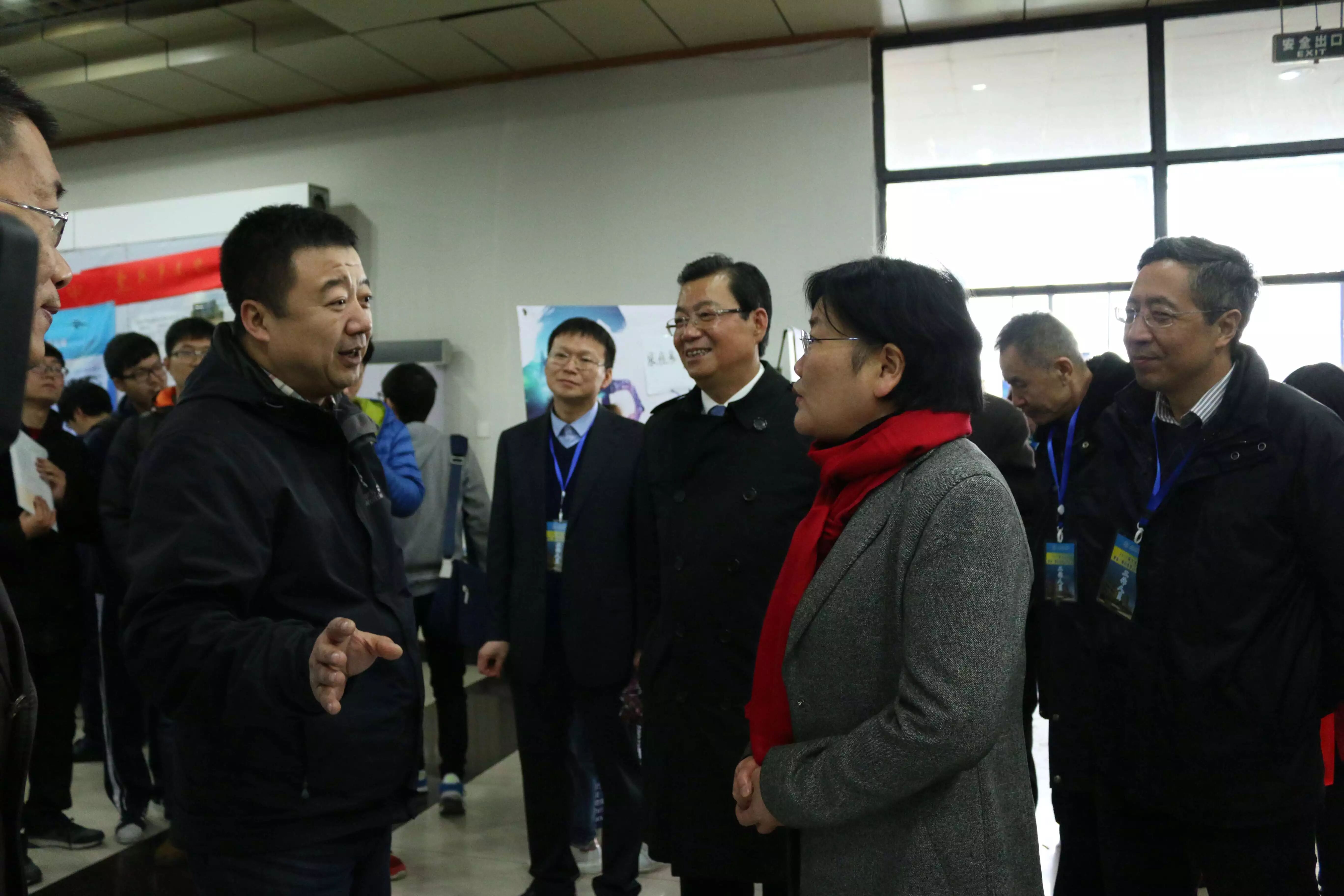 西电新闻网讯(通讯员 尤吴晶记者 田敬权)春寒料峭,挡不住毕业生的