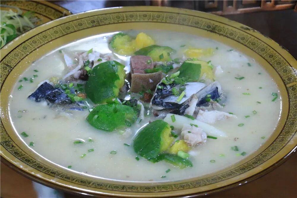 减少了鱼的腥气,肉质更鲜,更嫩