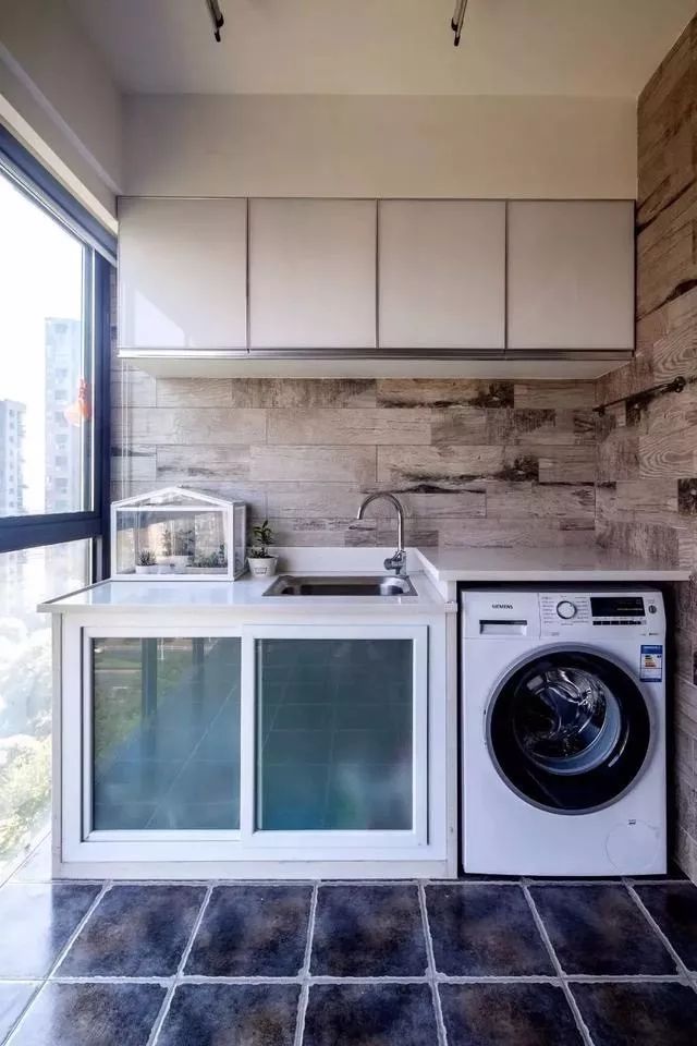 陽臺洗衣機+收納櫃，這樣的設計美觀又實用！ 家居 第13張