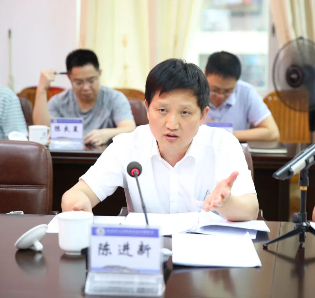 陈进新多次强调了当前"稳就业""保就业"大局和促进劳动力顺畅有序流动