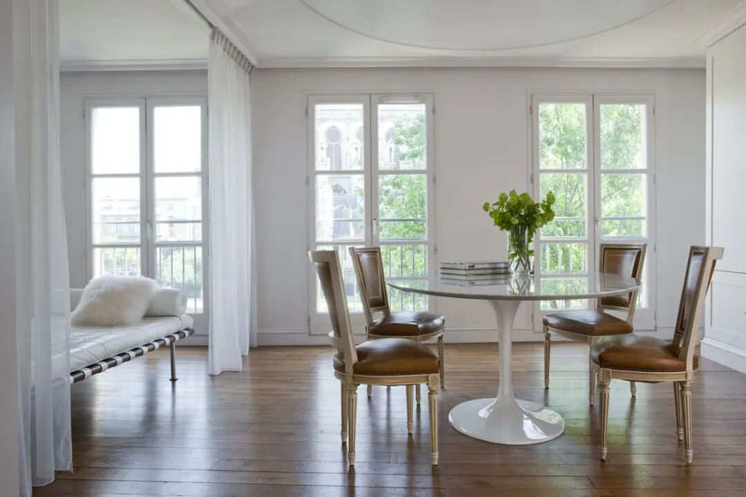 如果家有萌宠给木地板留刮痕 该怎么办?