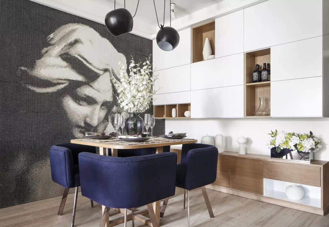 地板是选“深色”还是“浅色”呢？