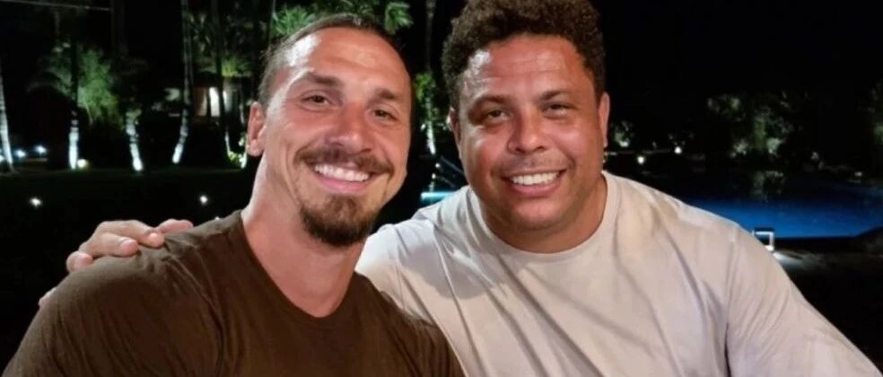 见偶像，惜英雄！