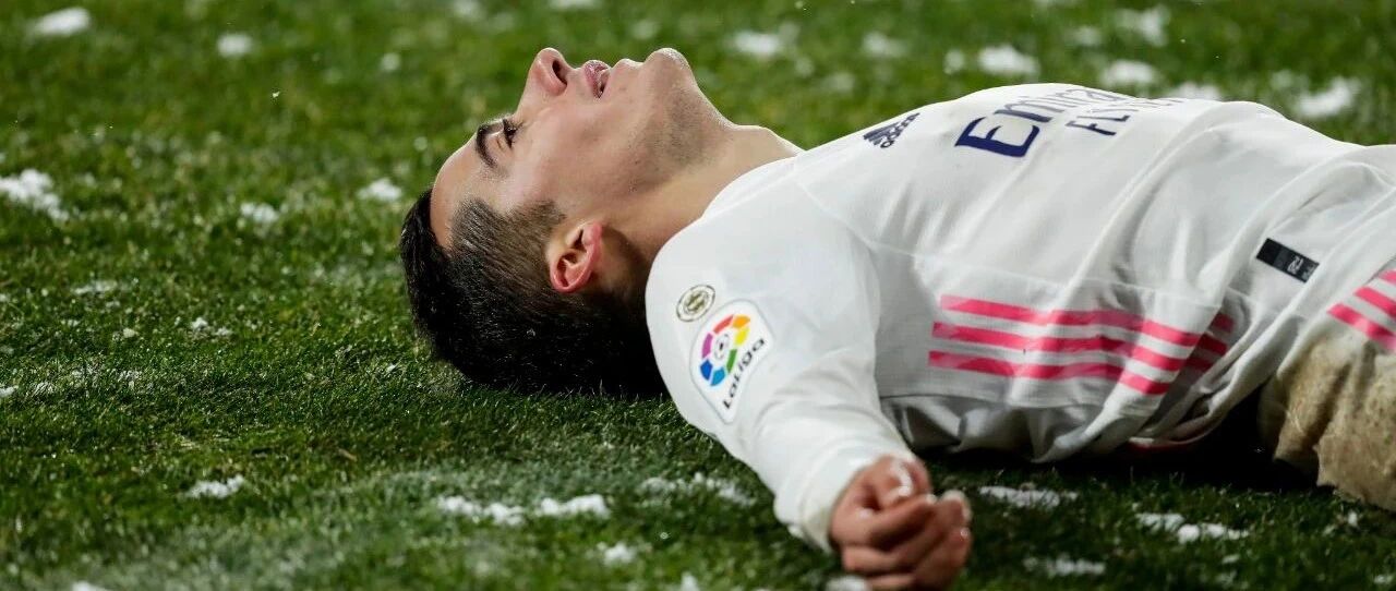 银河战舰，触礁！