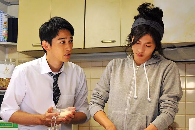 看這部日劇 到底該站百合還是基 泥虹映畫 虹膜 微文庫