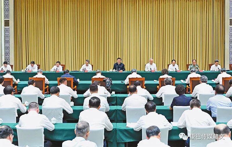 ཞི་ཅིན་ཕིང་གིས་ཞིན་ཅང་གི་སྙན་སེང་གསན་རྗེས་གསུང་བཤད་གལ་ཆེན་གནང་།