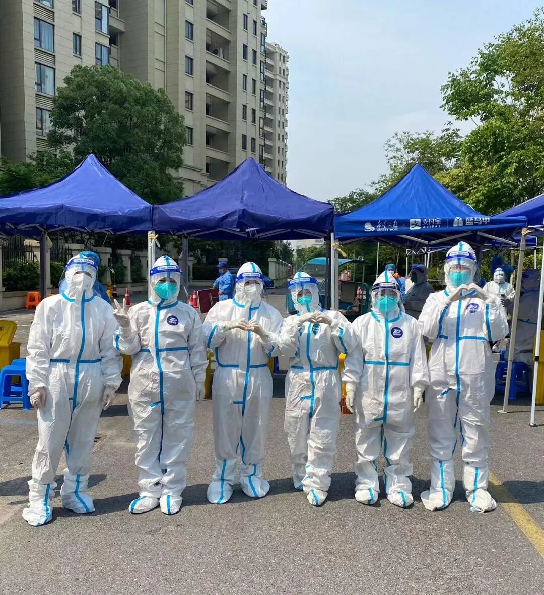 杭州顾连玺桥康复医院支援杭州主城区核酸检测工作