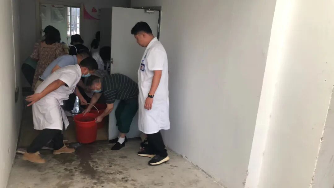 杭州顾连玺桥康复医院党支部组织开展“红七月，服务月”主题活动