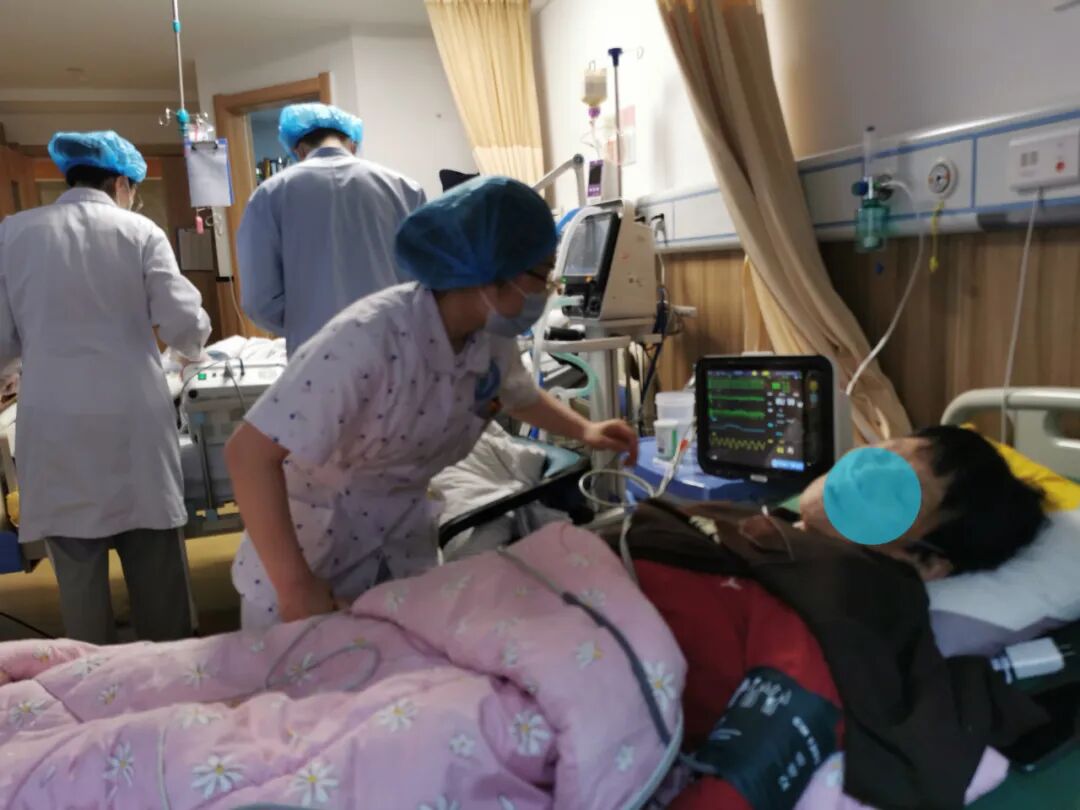 因脑出血昏迷昏迷住进杭州顾连玺桥康复医院五病区高压氧科的王太太