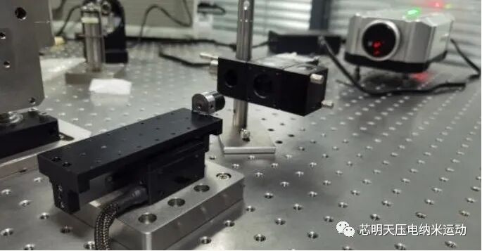 直线压电马达位移测试