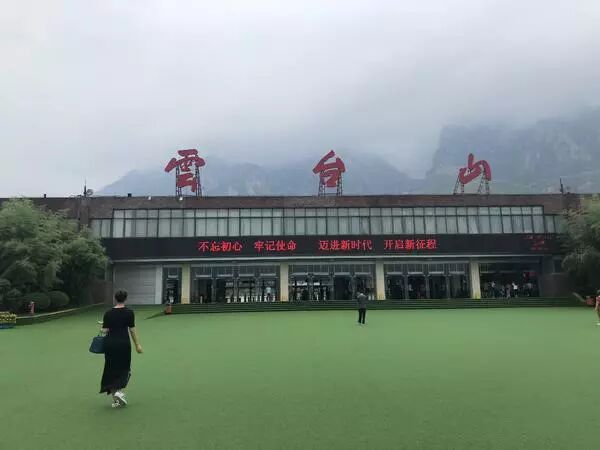 青岛景点排名前十_青岛知名景点_青岛景点排行榜前十名