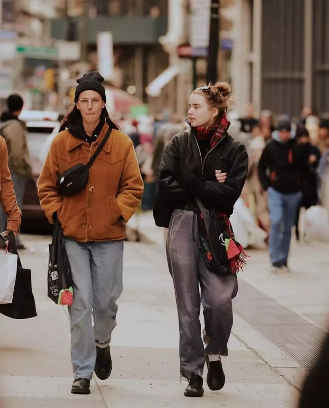 今年冬天流行什麼外套衣服，要大才夠味 時尚 第6張