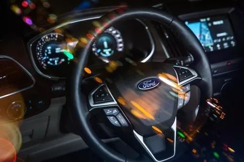 7座SUV=沒操控？這台車能重燃你的駕魂！ 汽車 第10張