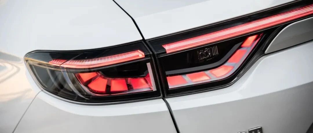 这车，对得起它的车标