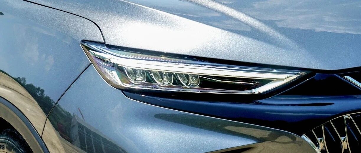 别再问我十万出头买什么SUV，这车它不就很香吗？