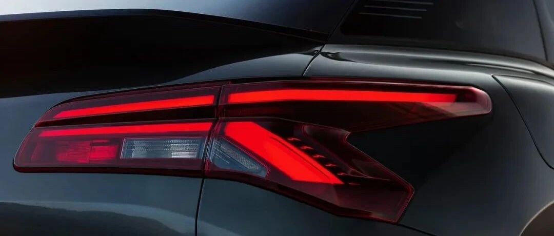 不知道买轿车还是SUV，那就买它们