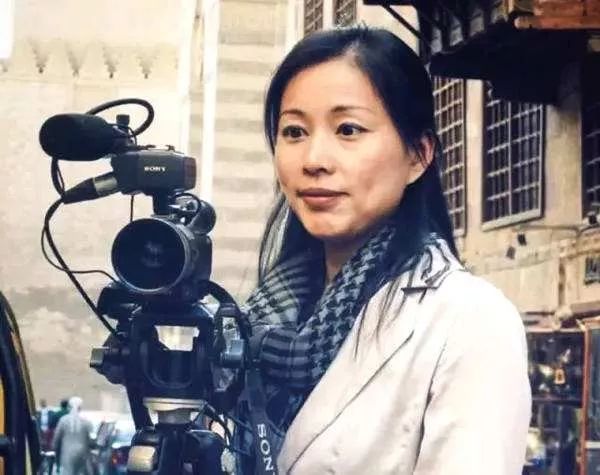 



豆瓣口碑炸裂！70后战地记者跨越6国，拍了部高分记录片，为何令千万中国父母泪奔
