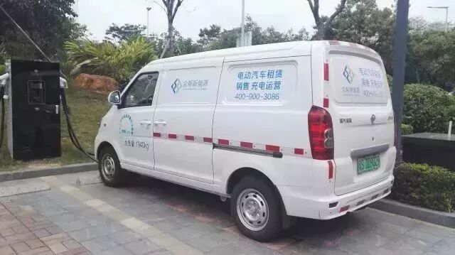 福 汽 启 腾 M70EV.jpg