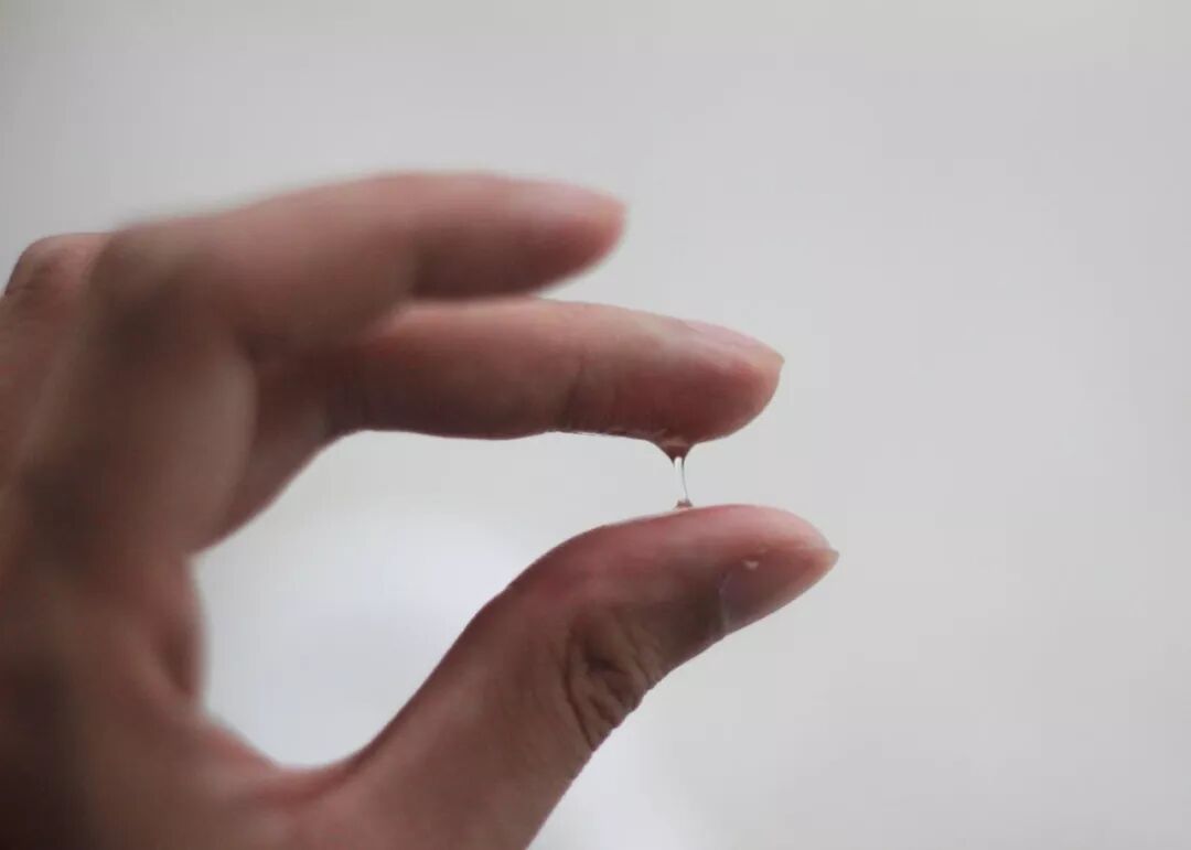 那个飞机杯通道窄扭转、双通道、无需润滑……这款黑科技飞机杯让我爽到不行插图7