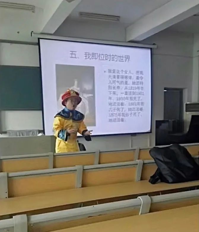 美女逗狗逗猫所引出的问题-微信头条网 美女逗狗逗猫所引出的问题