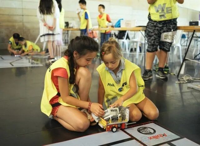 杜威的教育即生活_杜威教育即指导_教育即生活