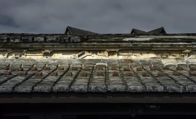 清代"百鸟朝凤"洋中厝