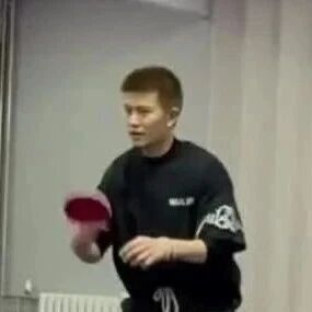 任嘉伦与周雨同框打乒乓球,周雨:这场约定至少5年了!两人曾是队友,粉丝感叹:十年乒乓少年初心未改