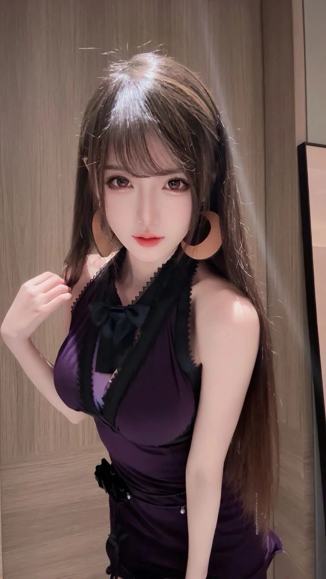 吹爆腐团儿cos的紫衣蒂法,长腿细白滑嫩,不愧是宅男女神!