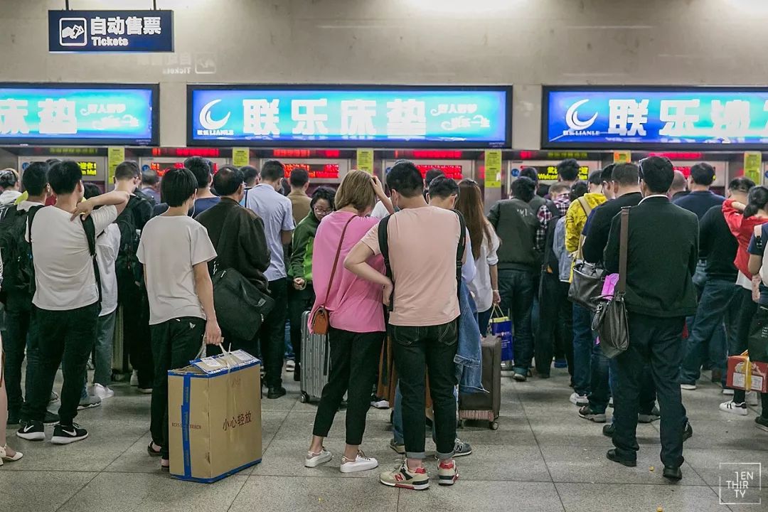 “作死”实测武汉最拥挤的地铁站！猜到了冠军也猜不中结局......