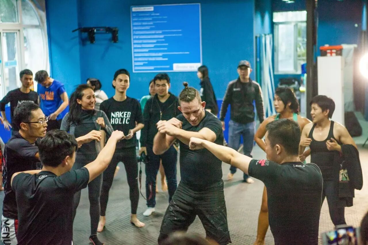 被誉为搏击运动中的"十项全能"集观赏性,娱乐性,竞技性于一体泰拳