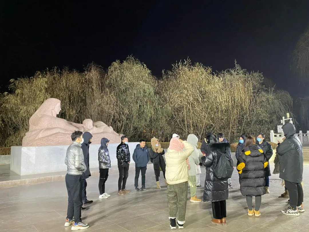 9eb387253ad2888859071224b882d58.jpg 图片