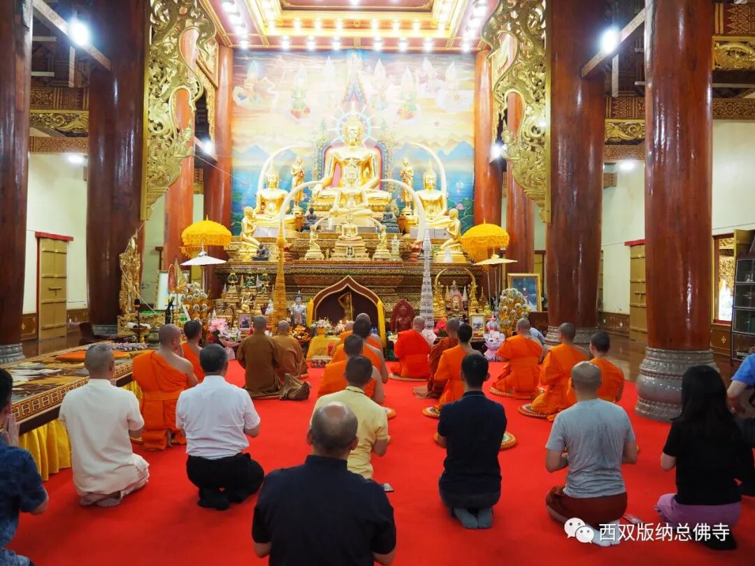 中国佛教协会会长演觉大和尚一行到访西双版纳总佛寺
