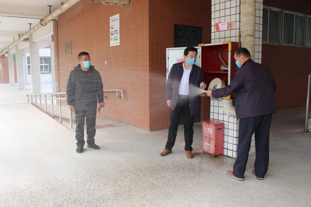 3、认真排查消防设施 (复制).jpg