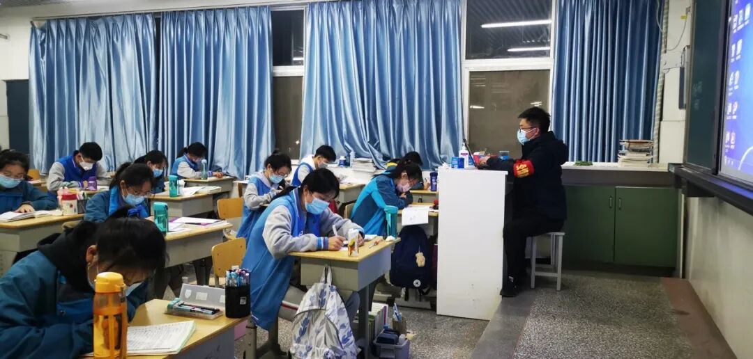 16陪伴 (复制).jpg