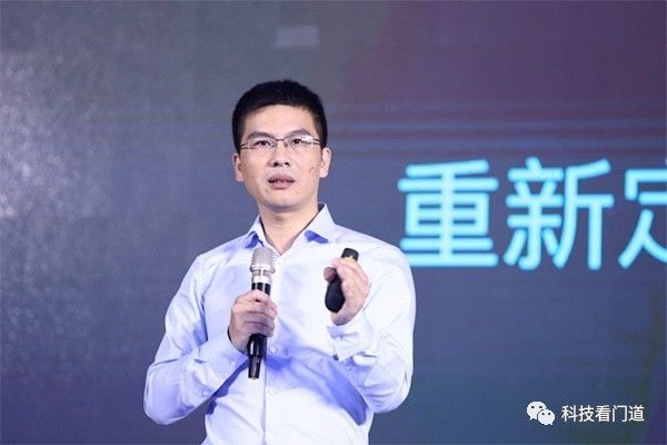 改写数据库历史的中国人