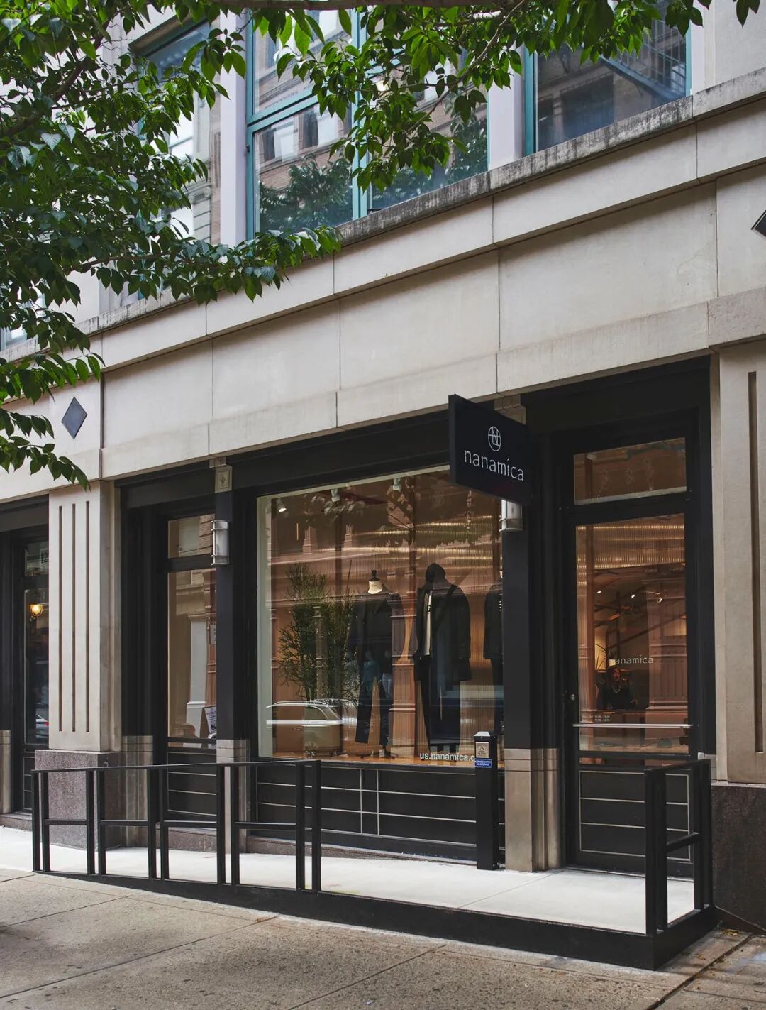 专题报道 打破城市与户外的界限 山系户外穿搭风靡正劲 柠檬资讯