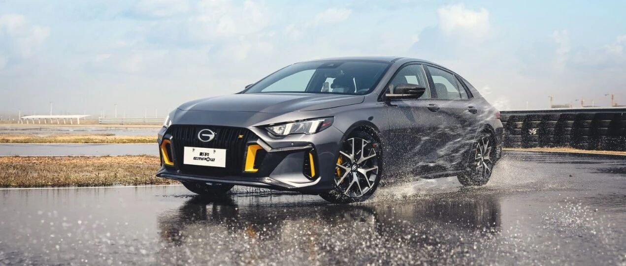 预售价9.88万-12.88万抢订传祺影豹，618开启999元起飞订！